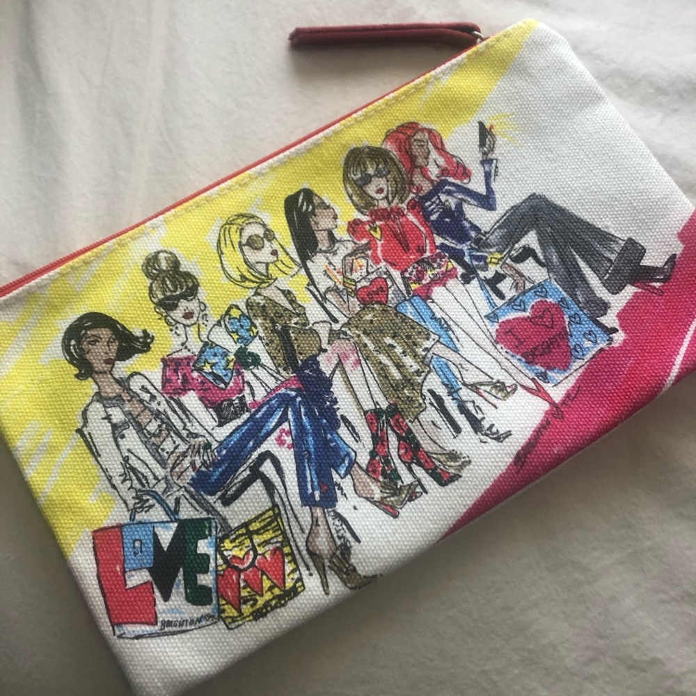 Mae up bag